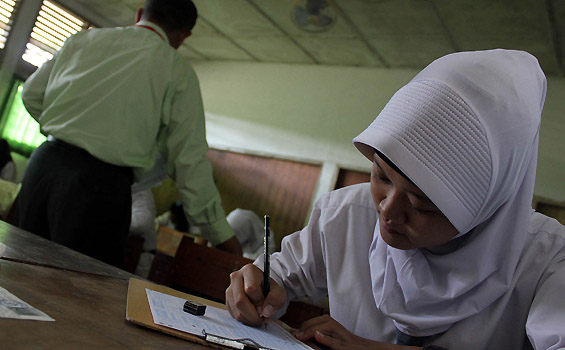 Suasana Pelaksanaan Ujian Nasional di Jakarta (FOTO) - Ujian_Nasional001.jpg