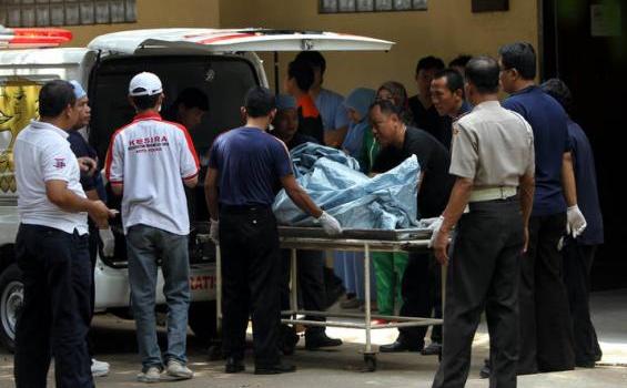 Identifikasi Korban Sukhoi di RS Soekanto (FOTO) - DVI5.jpg