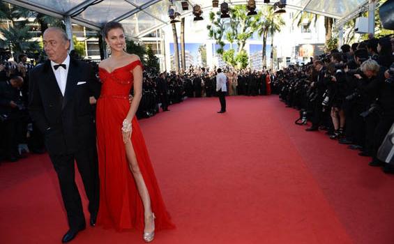 FOTO: Busana Cerah Trio WAG's - Irina_Shayk_34.jpg