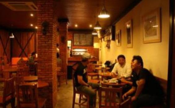 Sensasi Seruput Kopi di Jakarta Coffe House - 20120618_JCH_Cipete1.jpg