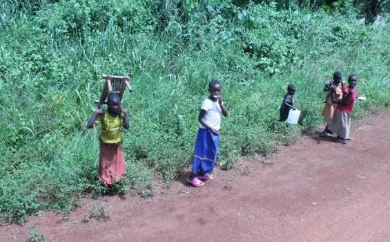 Anak-anak Kongo ke TNI: Camara, Camara Indo! - IMG_88071.JPG