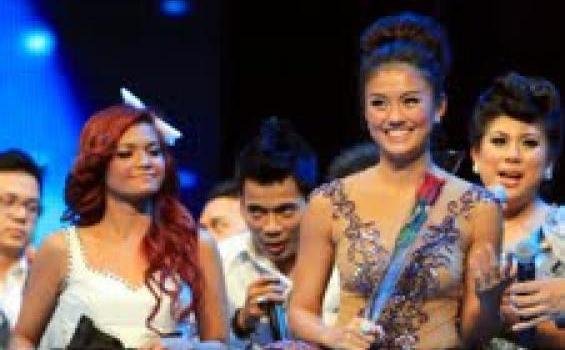 Anang-Ashanty Pamer Kemesraan di Indonesian Idol - Agnes_Monica_12.jpg