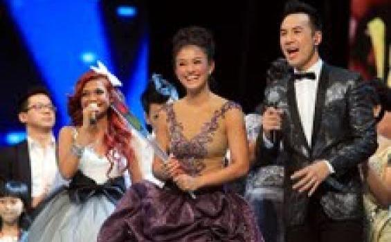 Anang-Ashanty Pamer Kemesraan di Indonesian Idol - Agnes_Monica_32.jpg