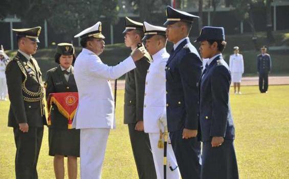 Foto-foto Pengambilan Sumpah Perwira Oleh Panglima TNI - _DSC9145.jpg