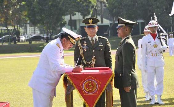 Foto-foto Pengambilan Sumpah Perwira Oleh Panglima TNI - _DSC9195.jpg