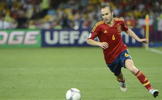 Inilah The Best Eleven di Euro 2012 - Iniesta.jpg
