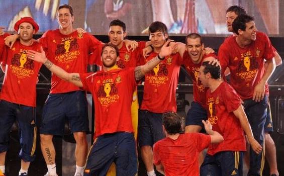 Ini Dia Parade Kemenangan Spanyol di Madrid - parade_spanyol21.jpg
