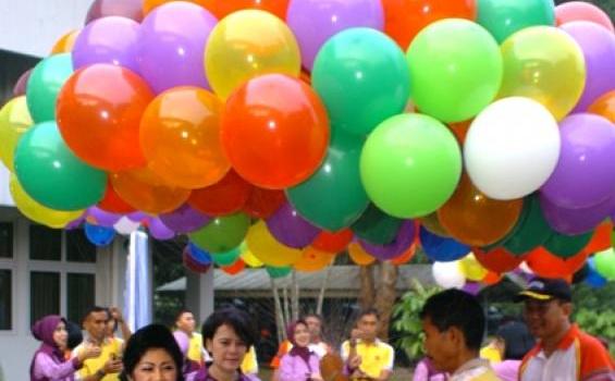 Pragati Wira Anggini Selenggarakan Gerak Jalan Santai - PRM_0039.JPG