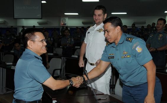 Ada Pasis asal Amerika Serikat Berguru di Seskoal (Foto) - 43.jpg