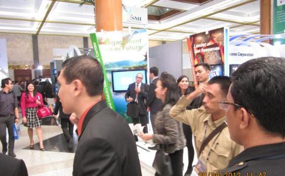 Perempuan Cantik Sesaki Pameran Infrastuktur di JCC (Foto) - cantik_04.jpg