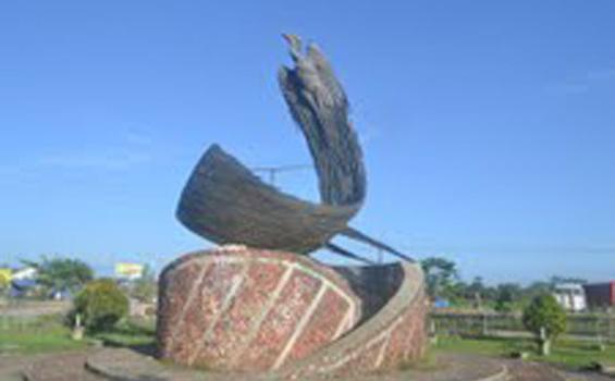 Maskot Kota Sangatta Dipenuhi Coretan - maskot_kota_samarinda.jpg