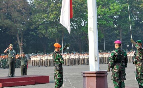Agus Suhartono: TNI Harus Peka dan Selalu Siap Siaga - 43.jpg