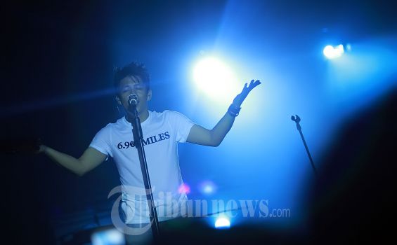 Nggak Nonton Konser Ariel? Ini Dia Foto-foto Konsernya - 53.jpg