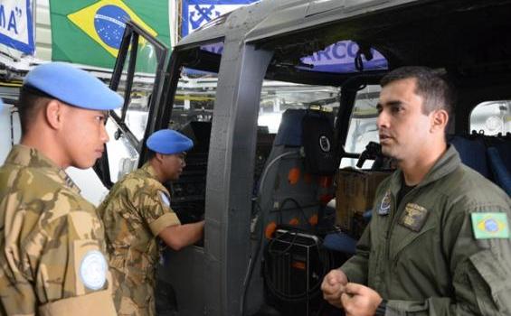 Prajurit Tampan Tunjukkan Seaman Brotherhood (Foto) - 24.jpg