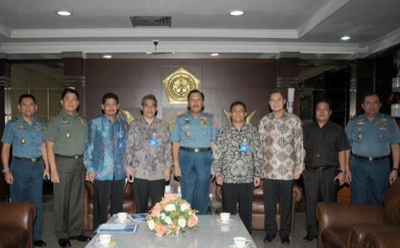 Panglima TNI Bertemu Dirut PT Len Industri, Ada Apa? (Foto) - 35.jpg