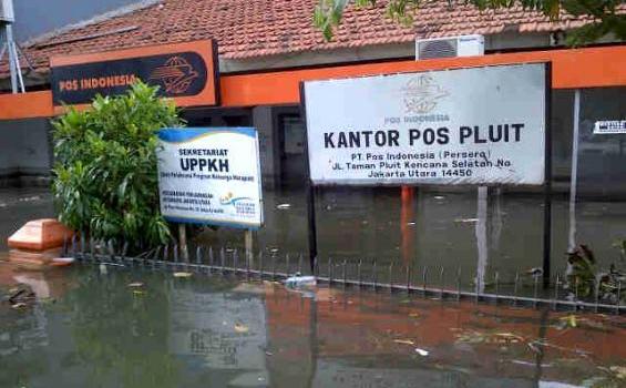 PT Pos Indonesia Area IV Jakarta Minta Maaf Kiriman Tersendat - pos2.jpg
