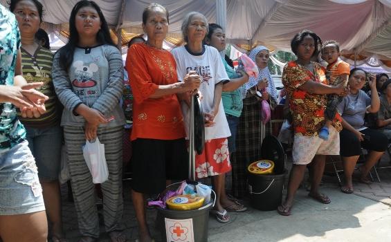 Asyik, Ada Boneka Lucu PMI Hibur Anak-anak di Penjaringan (Foto) - DSC_0835.JPG