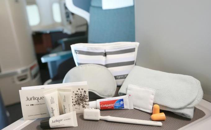 Ini Dia Amenity Kit Terbaru dari Cathay Pacific Untuk Penumpang Kelas Bisnis - JCL_amenity_kit_04.jpg