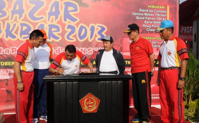 Kini Hadir Perangko TNI Seri Kontingen Garuda - DSC_0391.JPG
