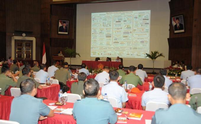 Pentingnya Anggota TNI Melek Teknologi Informasi  - DSC_2825.JPG