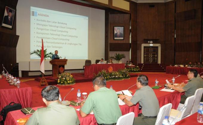 Pentingnya Anggota TNI Melek Teknologi Informasi  - DSC_2862.JPG