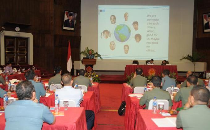 Pentingnya Anggota TNI Melek Teknologi Informasi  - DSC_2874.JPG