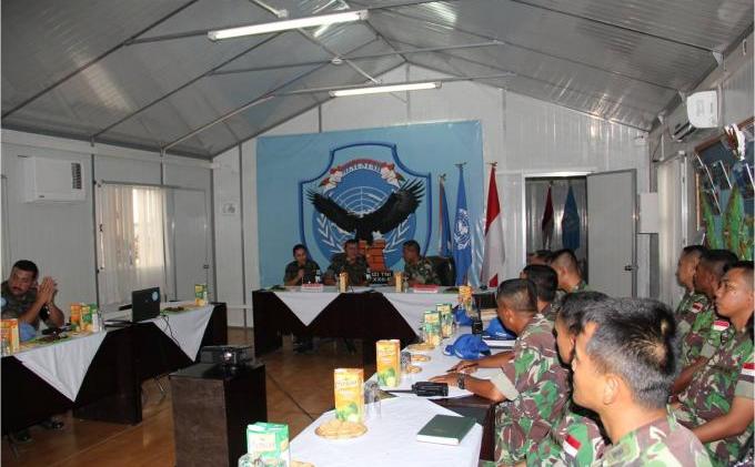 Tentara Cantik Guatemala Berkunjung ke Markas TNI di Haiti - Picture31.jpg