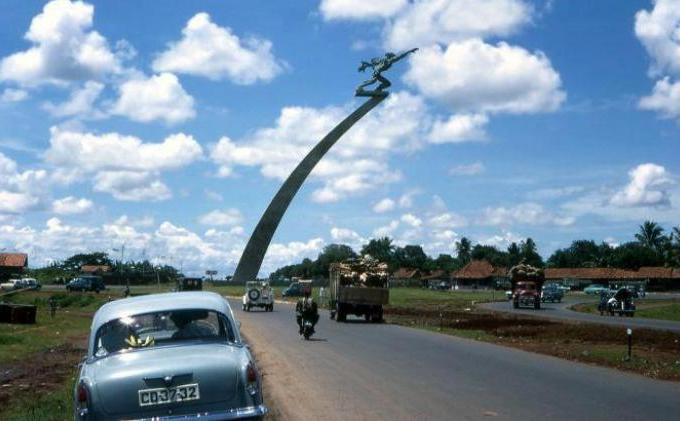 Oh Indahnya Jakarta Tanpa 'Machica Mochtar' Seperti Foto Tugu Pancoran Tahun 1970-an Ini - Untitled-14.jpg