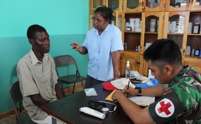  Prajurit TNI Beri Bantuan Pengobatan di Yayasan ST Yoseph Haiti - IMG_3024.JPG