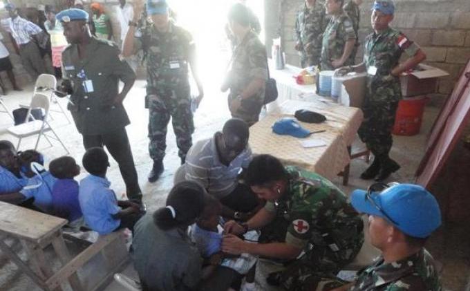 Prajurit TNI Peringati Hari Anak Sedunia di Haiti Dengan Cara Ini - kesehatan_(2).JPG