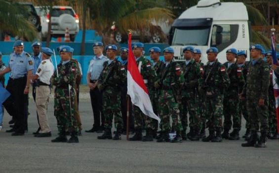 Heningnya Para TNI Saat Farewell Ceremony SRSG di Haiti (Foto) - Picture3.jpg