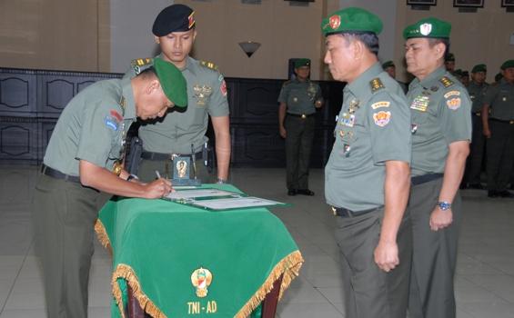 Kasad TNI: Pak Moeldoko Orang Terbaik di Kelasnya - KS_(77).JPG