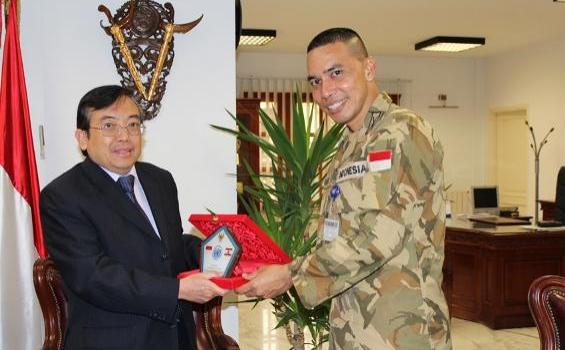 Keakraban Dubes Dimas Samodra Saat Bertemu Prajurit TNI di Lebanon (Foto) - IMG_8667.JPG