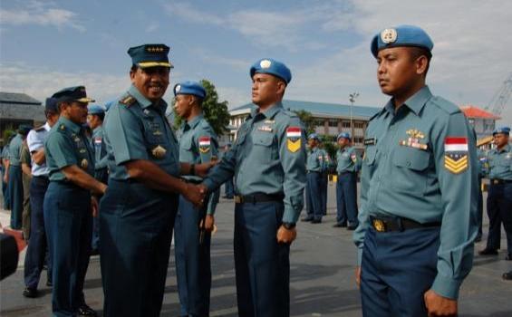Foto: Ini Dia Prajurit TNI Berangkat ke Lebanon Gunakan KRI Diponegoro - 117.jpg