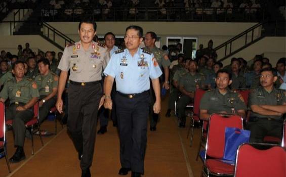 Komjen Polisi Nanan Soekarna Kunjungi Mabes TNI, Ada Apa? - 118.jpg