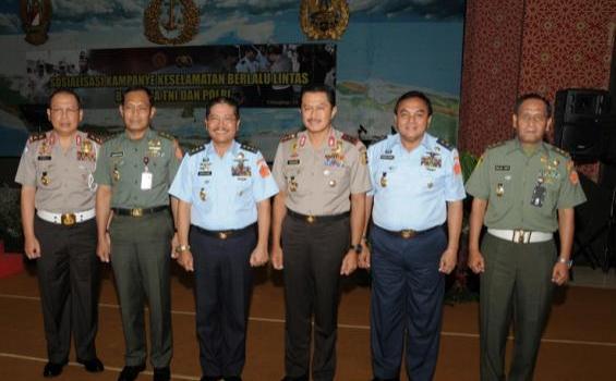 Komjen Polisi Nanan Soekarna Kunjungi Mabes TNI, Ada Apa? - 47.jpg