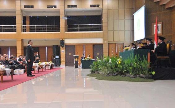 Hebat, Koordinator Staf Pribadi Panglima TNI Raih Gelar Doktor - KUN_0004.JPG