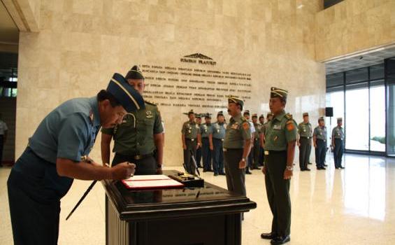 Panglima TNI Beri Alasan Pergantian Pejabat Militer - IMG_8768.jpg