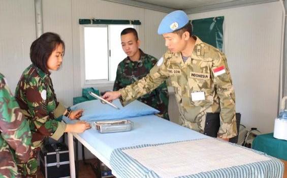 Foto: Peralatan Tentara Cantik asal Indonesia Diperiksa di Lebanon - IMG_9380.JPG
