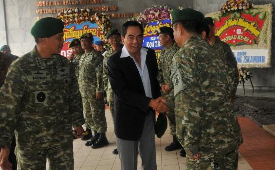 Foto: Sungguh Sederhana Perayaan HUT Ke-52 Kostrad Tahun Ini - hutkostrad52-2013-8.jpg