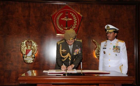 Foto: Pangab Singapura Temui Panglima TNI Untuk Pamitan - DSC_0079.jpg
