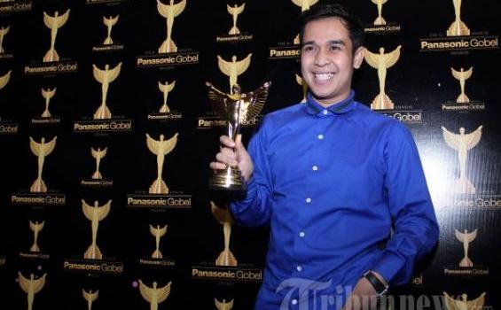 Ini Foto-foto Aksi Seleb Jawara Panasonic Gobel Award 2013 - pga_olga.jpg
