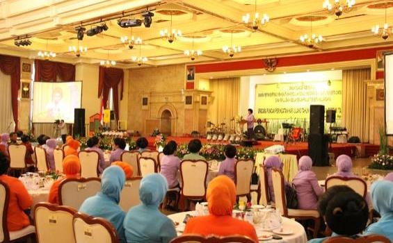 Panglima TNI Berterima Kasih Atas Kesetiaan Istri Tentara - IMG_04331.JPG