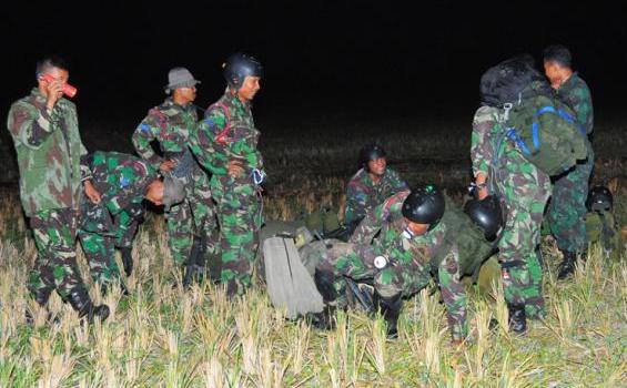 Aksi Heroik Prajurit Pasukan Khusus TNI Dalam Latgab di NTB - 6.jpg