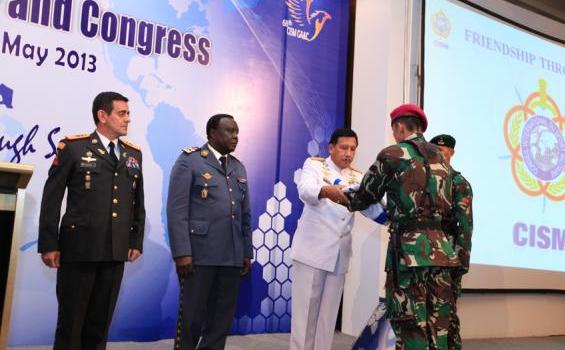 Foto Penutupan Sidang Dewan Olahraga Militer Internasional 2013 - IMG_1039.JPG