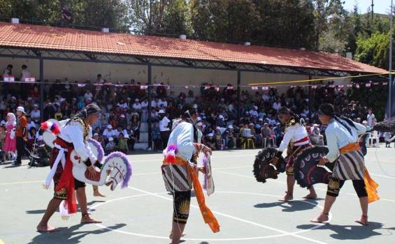 Prajurit TNI Sajikan Tarian Indonesia Hibur Anak-anak di Lebanon - IMG_1638.JPG