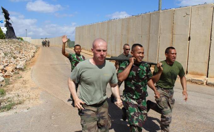 Seru, Aksi Permainan Militer Prajurit TNI Versus FCR di Lebanon - IMG_3925.JPG