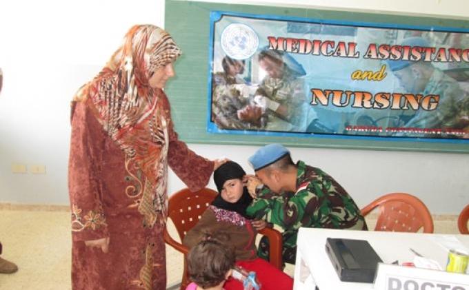 Tim Medis TNI Beri Bantuan Tenaga Kesehatan di Lebanon Selatan - IMG_4099.JPG