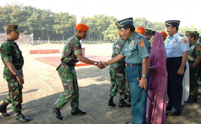 Foto Suasana Halal Bihalal Panglima TNI di Cilangkap - ACK_0574.JPG