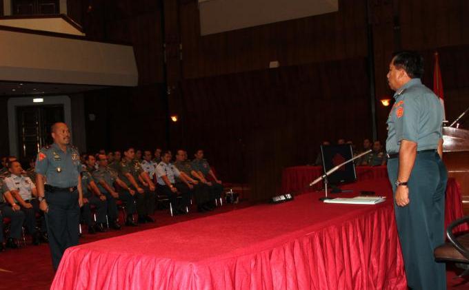 Panglima TNI Beri Ceramah ke 105 Perwira Siswa di Mabes Cilangkap - Pasis3.jpg